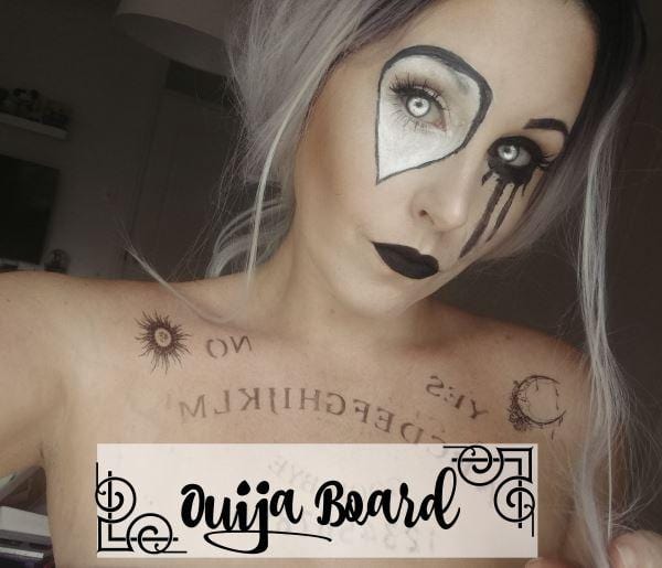 Ouija Board Halloween Look