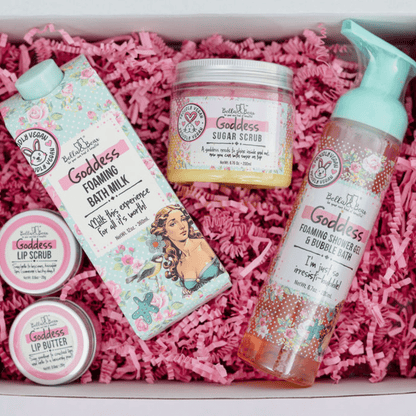 Bella and Bear Bath & Body Care Goddess Gift Set with 2 in 1 Foaming Shower Gel & Bubble Bath, Foaming Bath Milk, Body Scrub & Lip Care Set – Tropical Scent